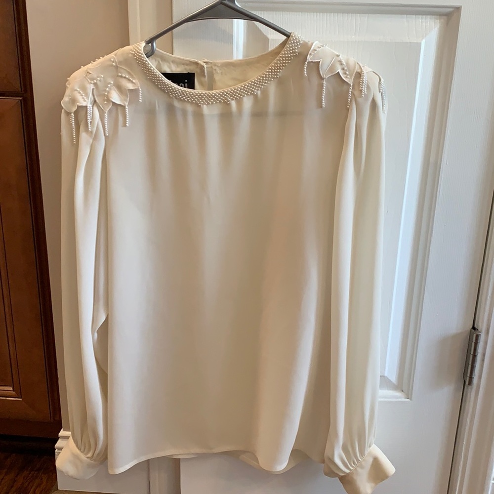 Nilani women’s blouse